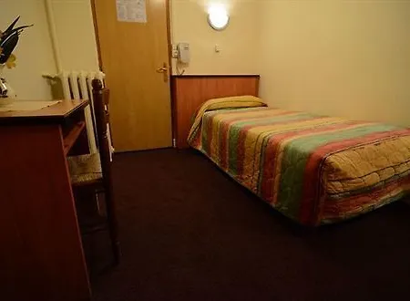 Montpellier 2* Parigi