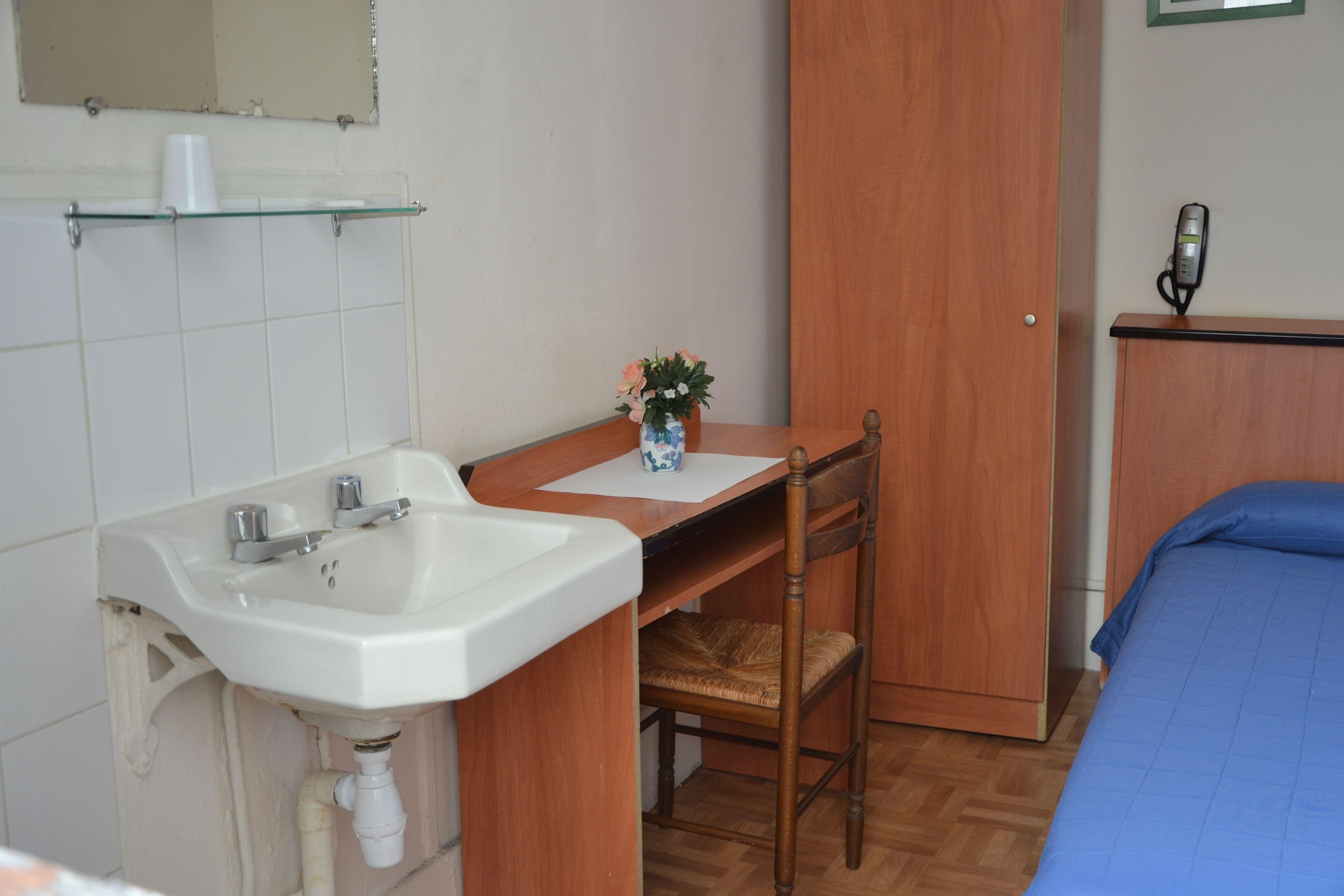 Montpellier 2* Paris