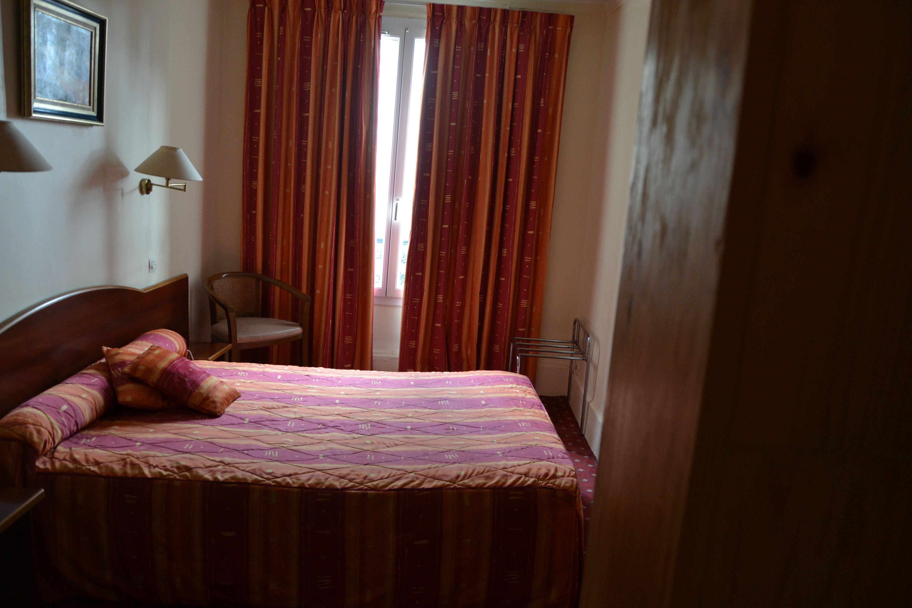 Montpellier 2* Paris